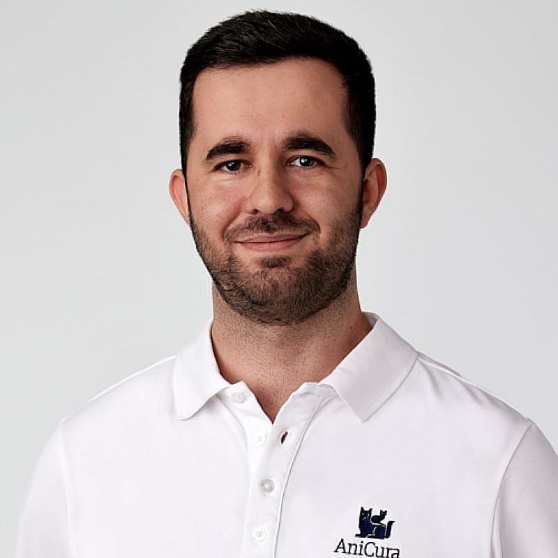 Foto von Endrit Baliqi, Tierärzte