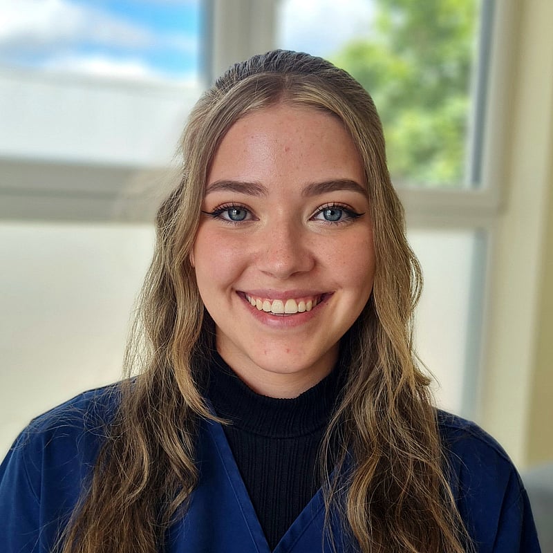 Foto von Yasmin Kubach, Auszubildende