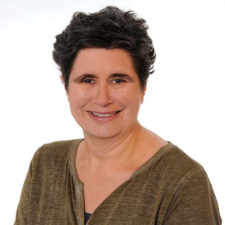 Claudia Hackenstraß