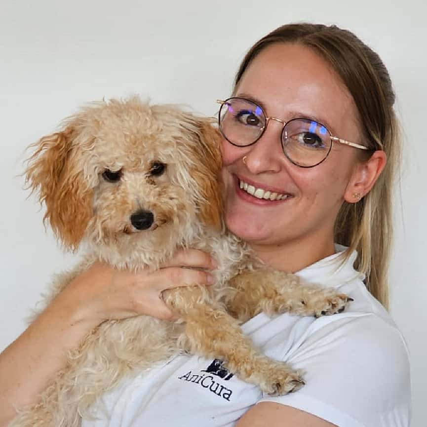 Dr. Anne Reiter