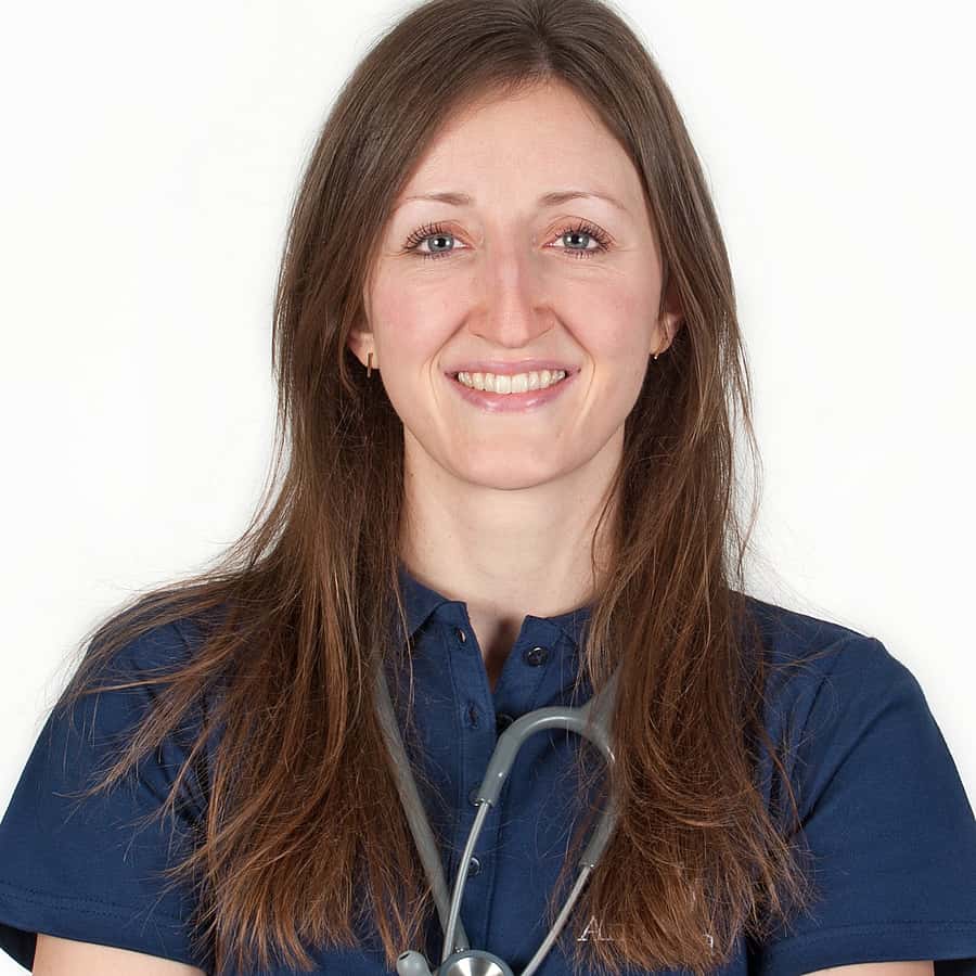 Dr. Julia Helmchen