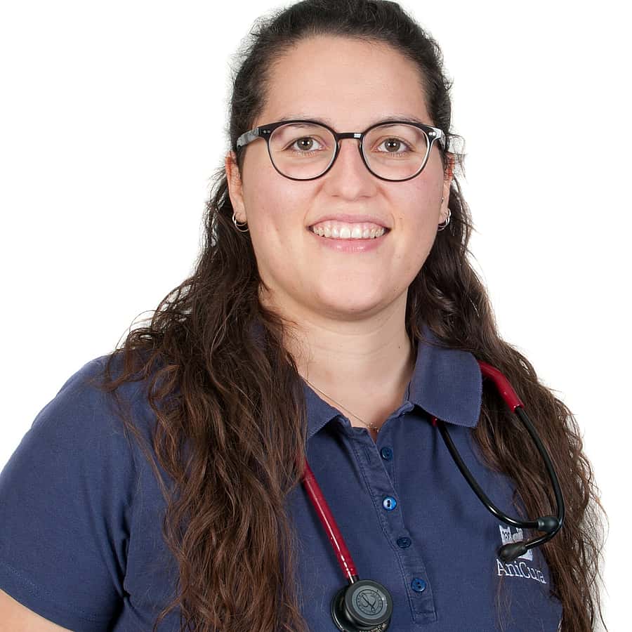 Paula Jara Schenk