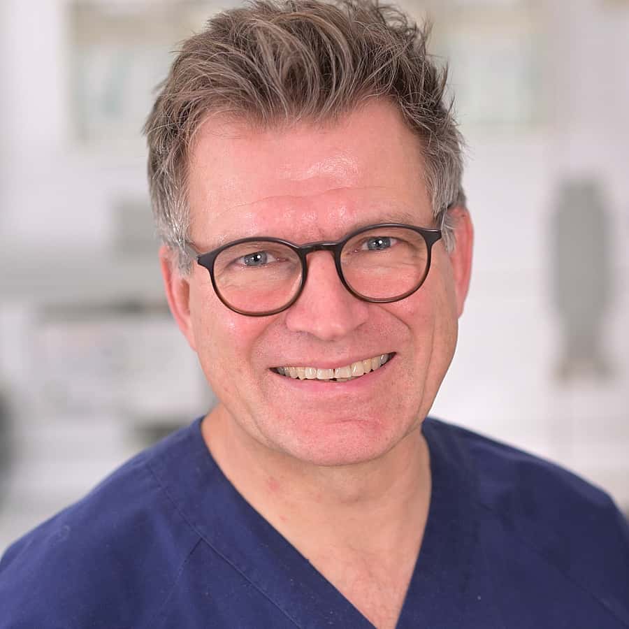 Dr. Roland Stirl