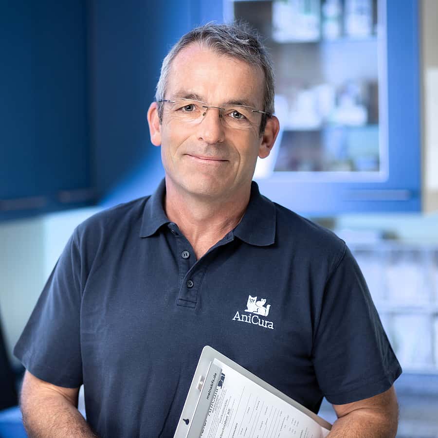 Dr. med. vet. Harald Schlenker