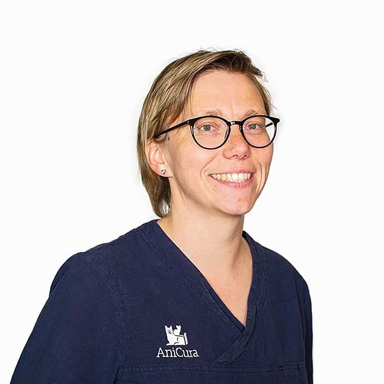 Dr. Anne Kleideiter