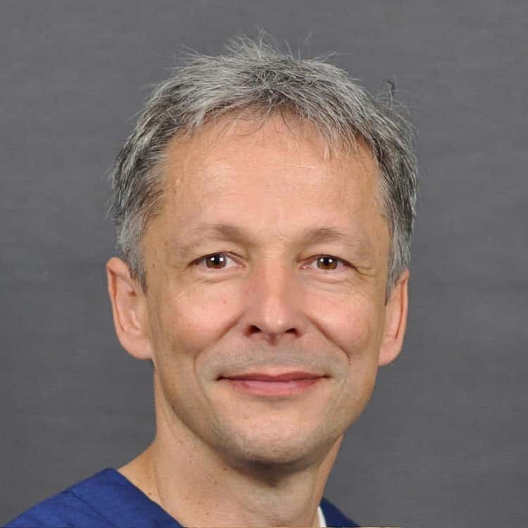 Dr. Arnd Stelljes