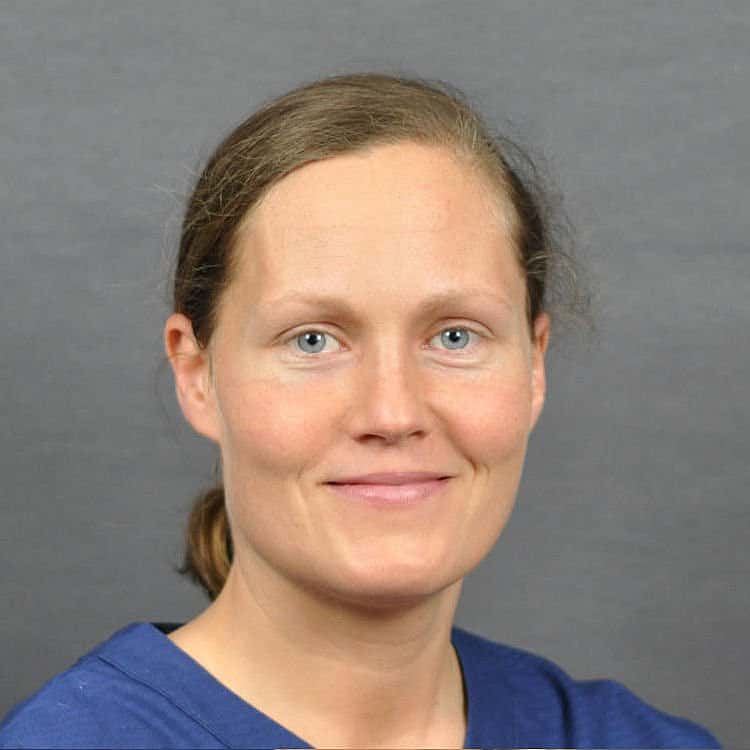 Dr. Anna Krienen