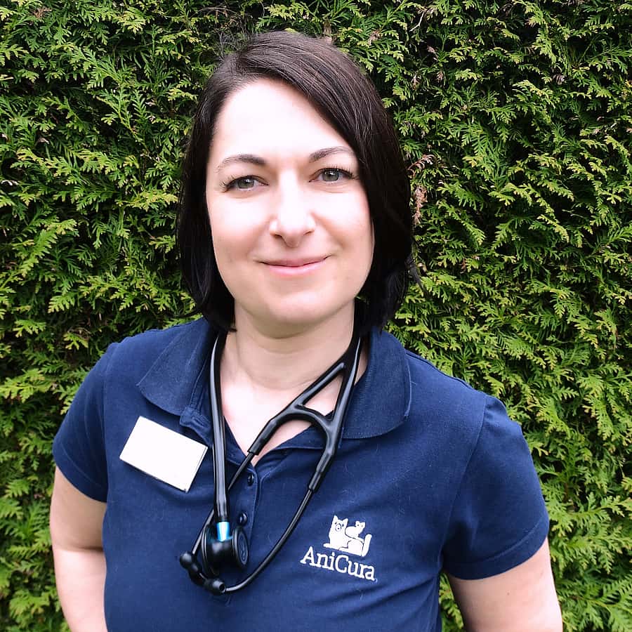 Dr. Caroline Doehring