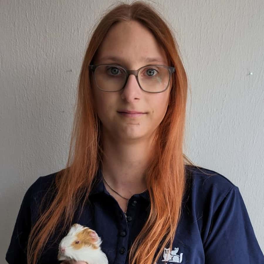 Lara Bücken