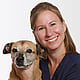 Foto von Jennifer Schramm, Tierärztin, Gpcert Sam (general Practitioner Certificate In Small Animal Medicine)