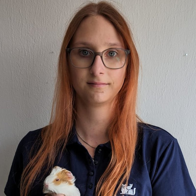 Foto von Lara Bücken, Tiermedizinische Fachangestellte
