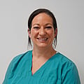 Foto von Simona Asbeck (geb. Braun), Fachtierärztin Für Kleintiere, General Practitioner Advanced Certificate Small Animal Medicine (gpadvcert(sam)) Und Praxisleitung