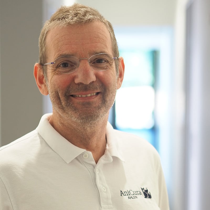 Foto von Dr. med. vet. Gereon Viefhues, Cheftierarzt Augenheilkunde