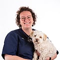 Foto von Nancy Schuster, Klinikleitung & Tierärztin Allgemeinmedizin