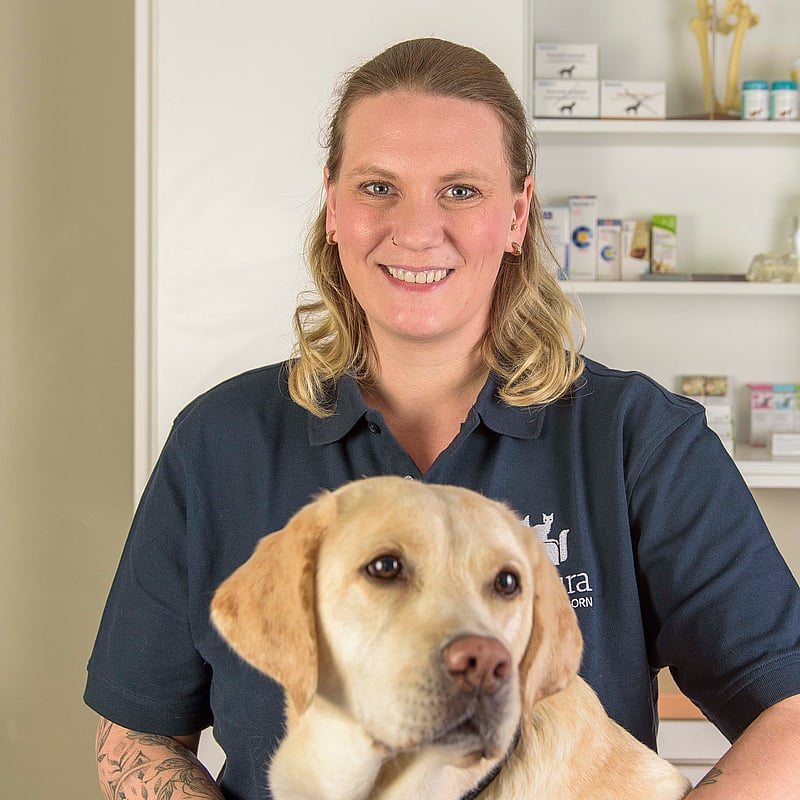 Foto von Rebecca Badekow, Tierärztin