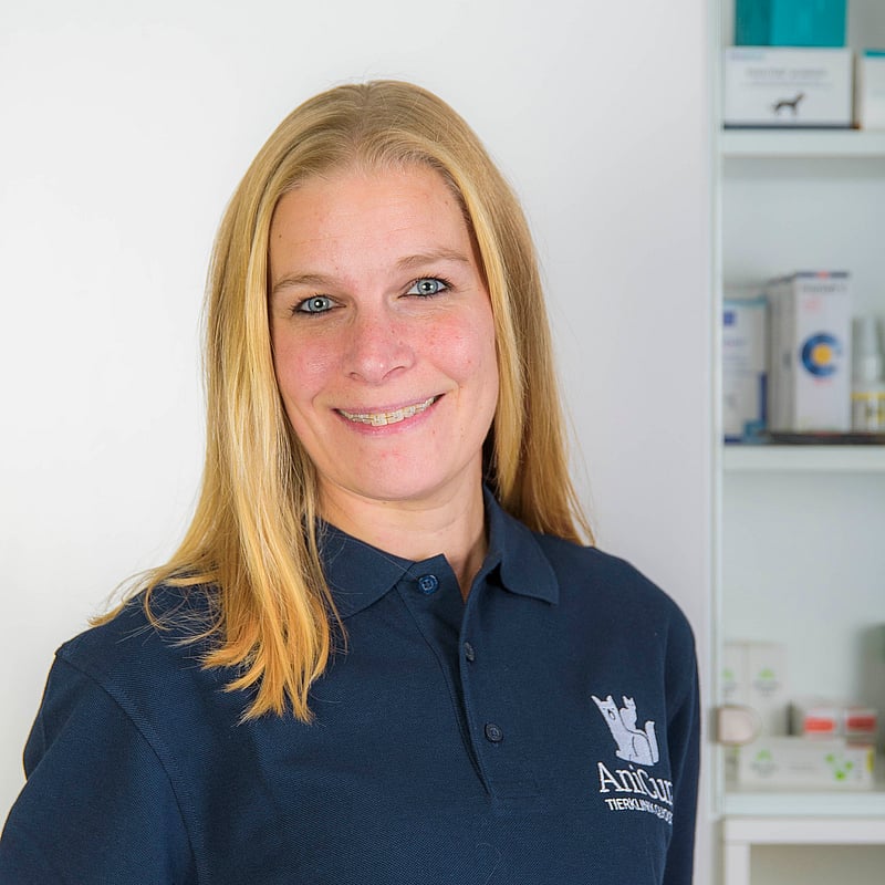 Foto von Carina Roscher, Tiermedizinische Fachangestellte